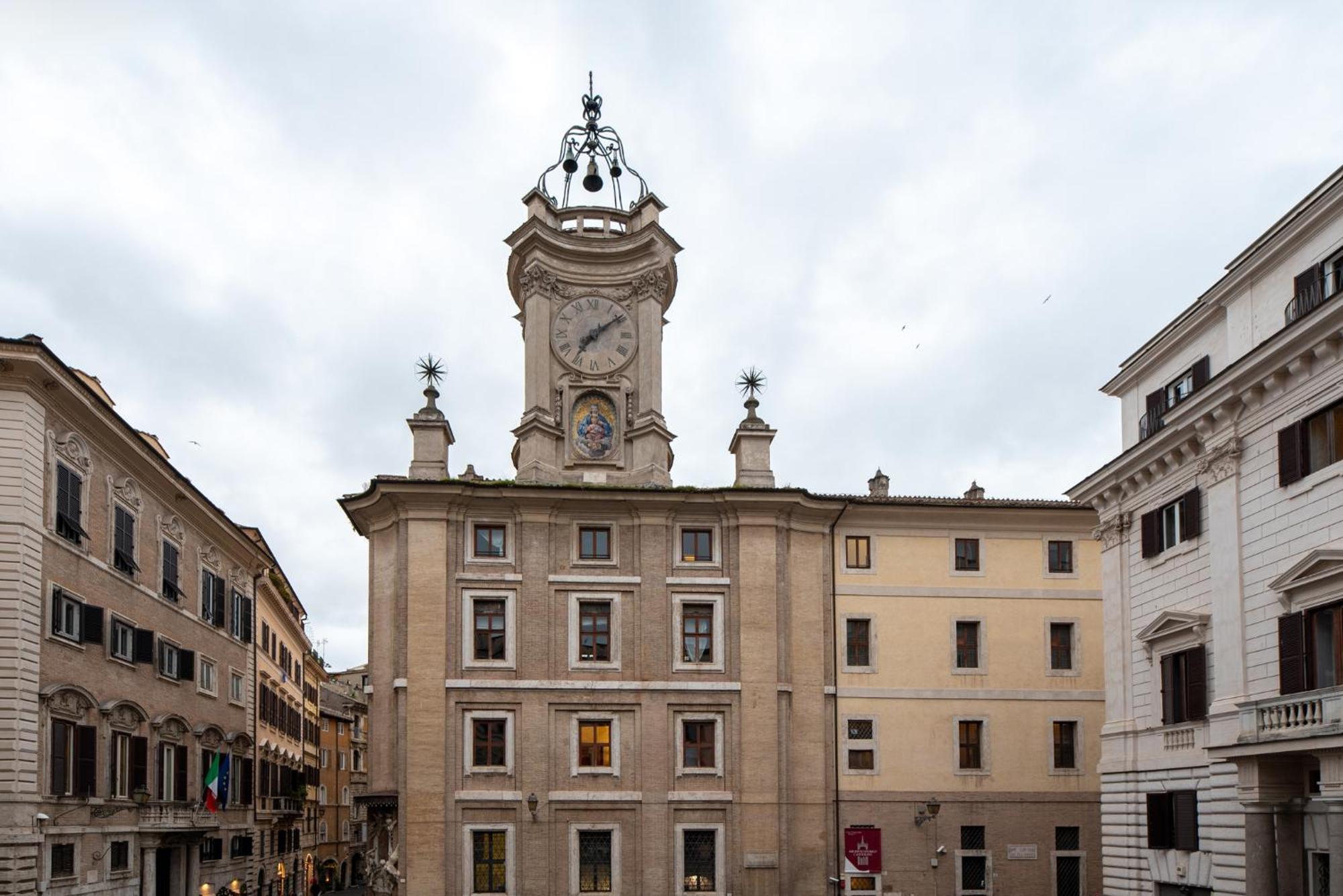 The Best In Rome Orologio Dış mekan fotoğraf